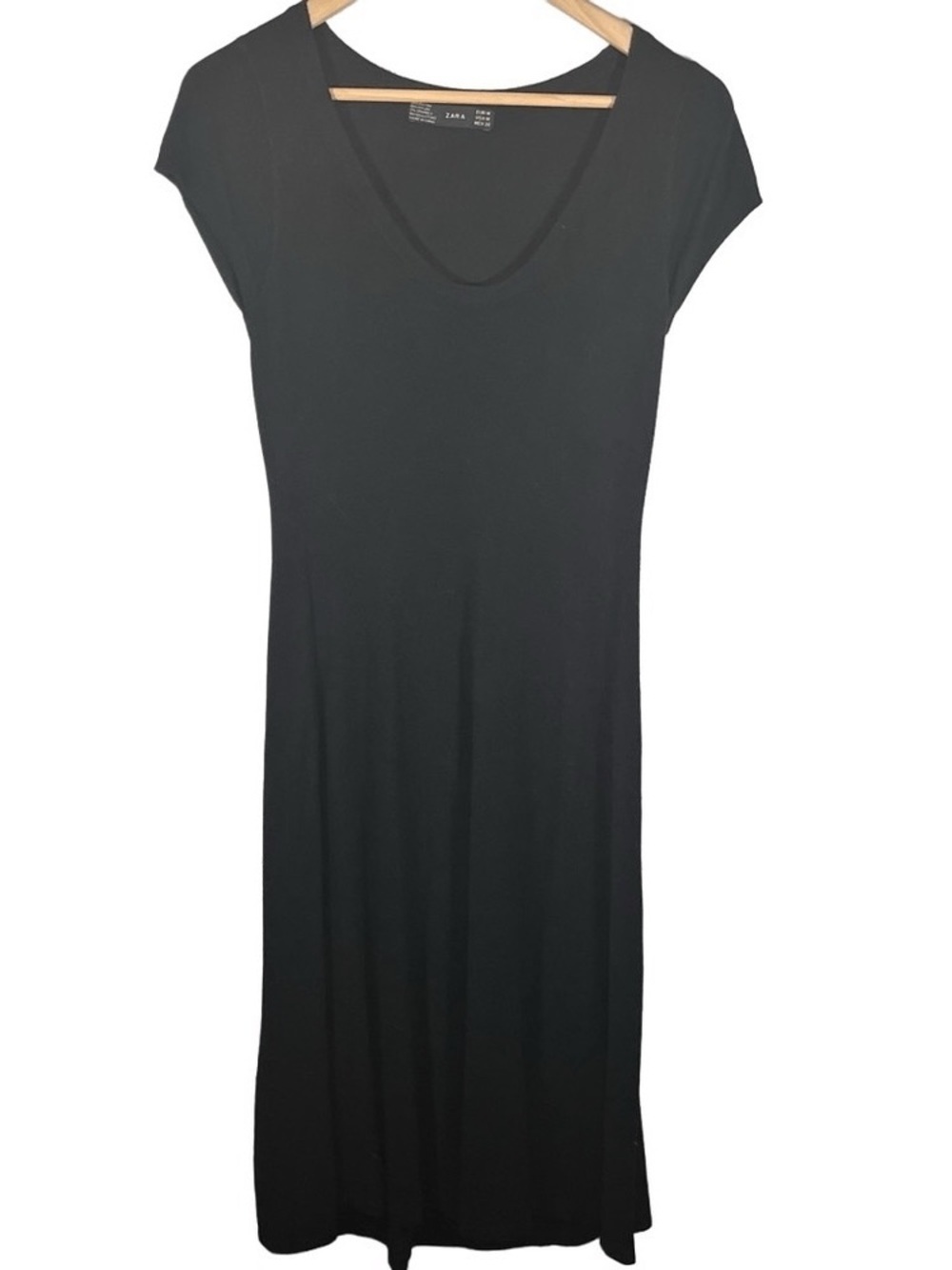 Zara Knit Black Short Sleeve Midi Dress Plunging U Neckline Size Large. - Picture 2 of 4